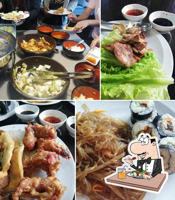 Блюда в "Ebenezer Korean Buffet Restaurant"