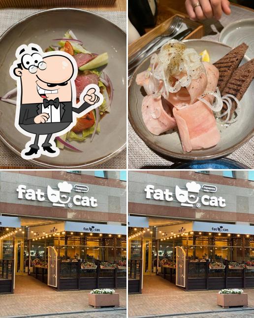 Внешнее оформление и еда - все это можно увидеть на этой фотографии из Fat Cat