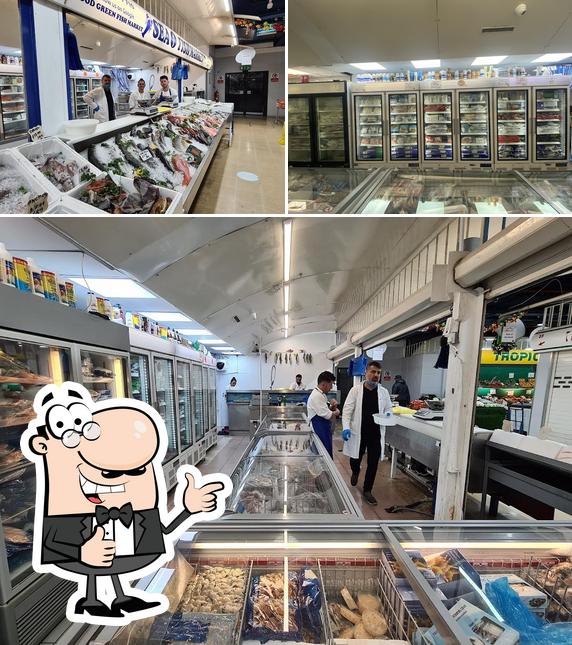 Wood Green Fish Market in London Restaurant reviews