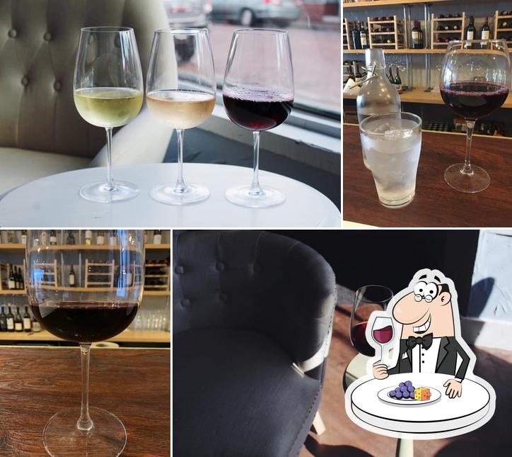 Red’s Wine Bar in Green Cove Springs Restaurant reviews