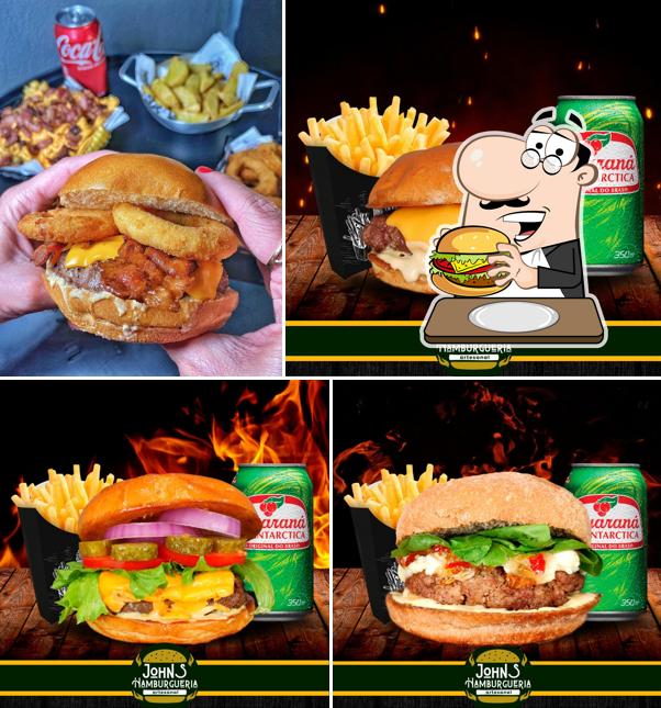 Consiga um hambúrguer no John's Hamburgueria Artesanal