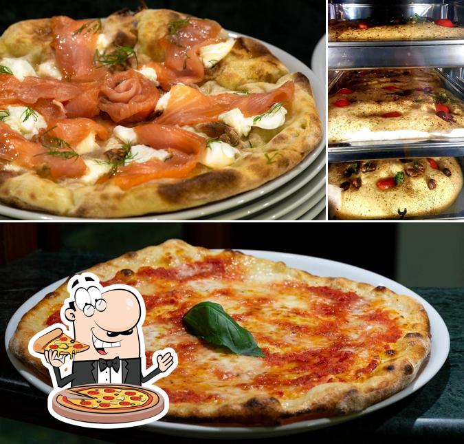 Ordina una pizza a Pizzeria Castellucchio (Mantova)