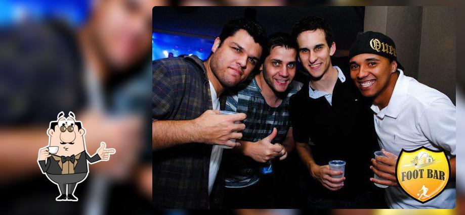 Venha provar diversos drinques oferecidos no Footbar