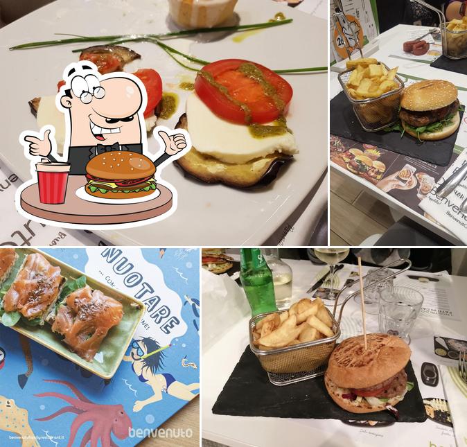 Prenditi un hamburger a Benvenuto Family Restaurant - Rivalta