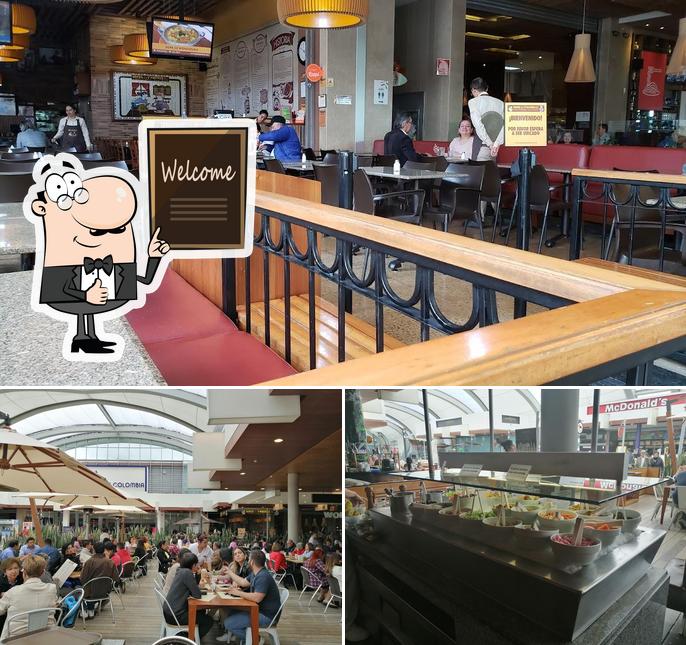 Restaurante Heladería Crepes & Waffles Titan Plaza 3 Piso, Bogotá