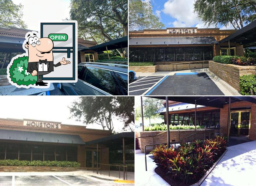 Houston's in Boca Raton Restaurant menu and reviews