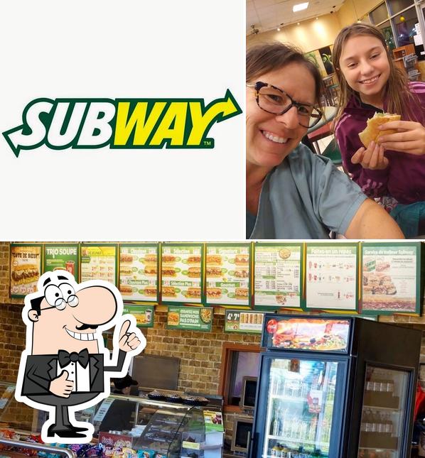 Regarder cette photo de Subway