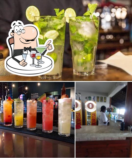 O Bar e Restaurante Miami Beer serve uma variedade de bebidas alcoólicas