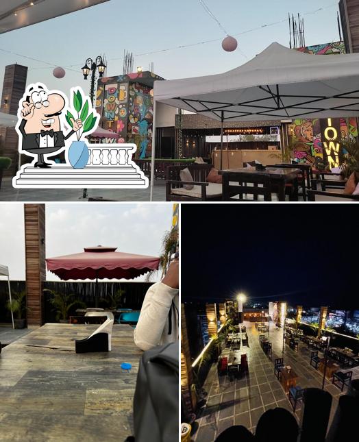 The exterior of Downtown Rooftop Cafe