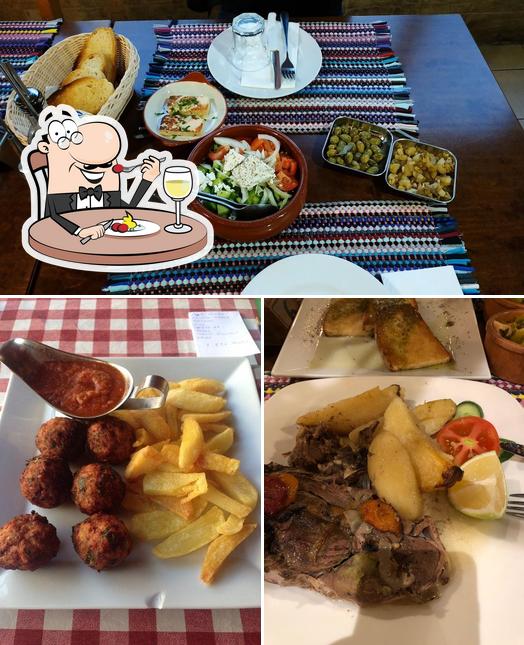 Еда в "Hungry Horse Taverna & Μαγειριόν"