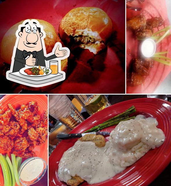 Yoya's Bar & Grill