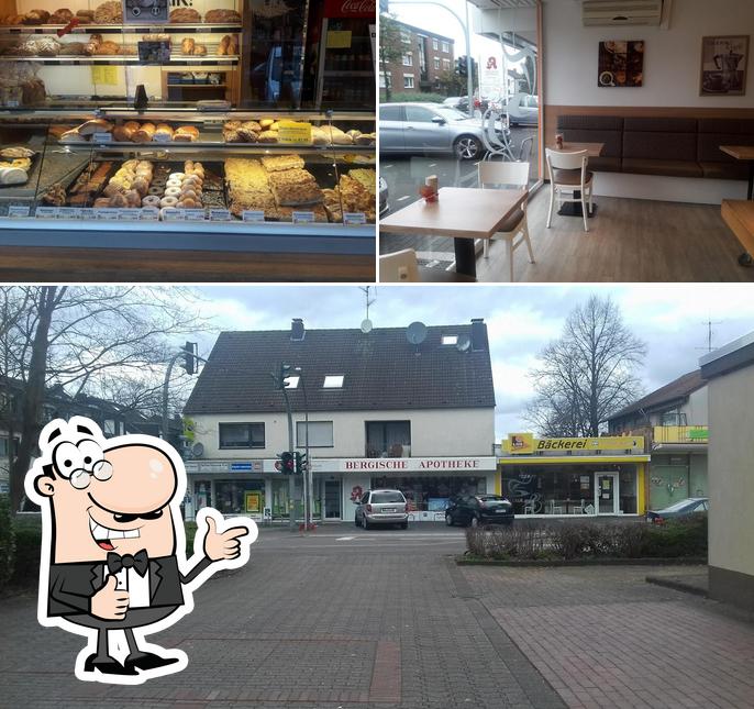 Regarder cette image de Bäckerei & Konditorei Peter Lob Filiale Bergisch Gladbach - Hand