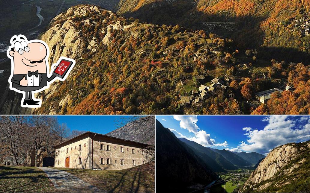 Goditi la vista dagli esterni di Forte di Machaby - Ristorante e Ostello nel Bosco