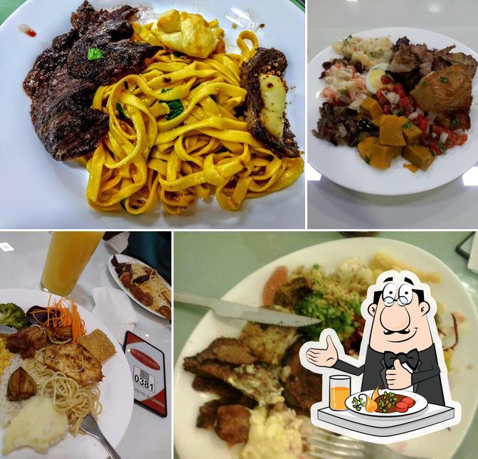 Еда в "Restaurante Bom Demais"