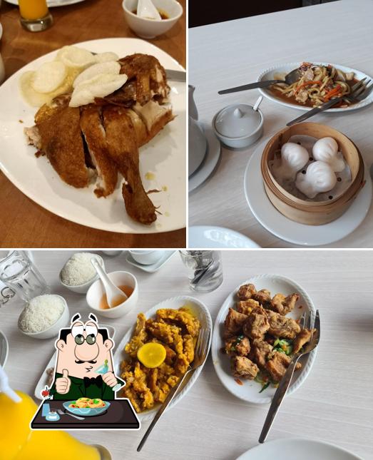 Meals at Ho Chai Lai Restaurant - Anabu 1 Branch