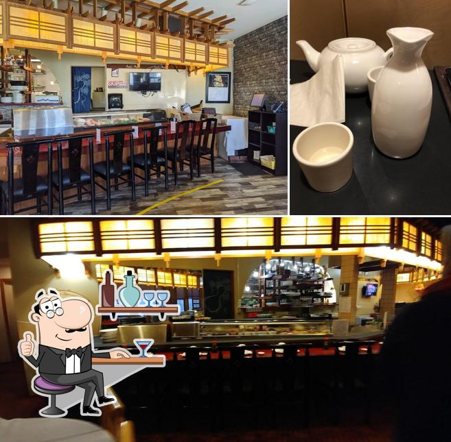 The photo of interior and beverage at Yoshi Sushi