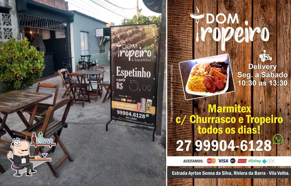 O interior do Dom Tropeiro