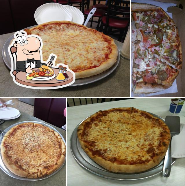 Pizza City, 6 E Main St in Strasburg - Restaurant menu and reviews