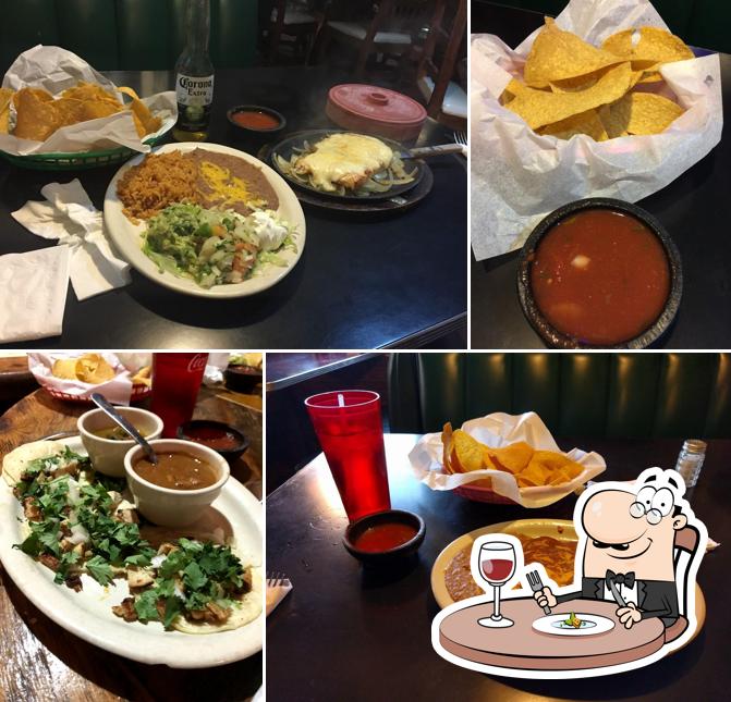 Los Lupes Duncanville, 103 E Camp Wisdom Rd in Duncanville Restaurant