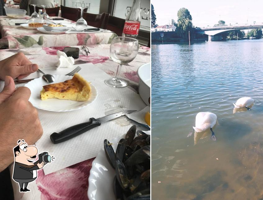 Voici une image de Café De La Plage