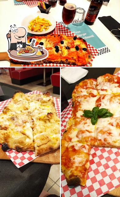 Ordina una pizza a Fifty Pizza & Diner