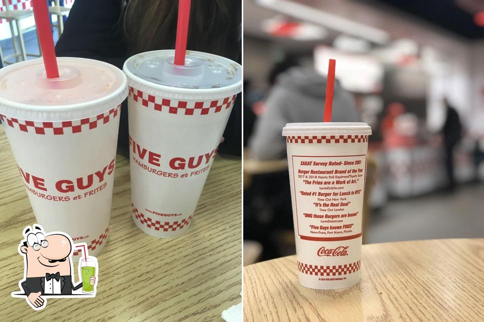 Profitez d'une boisson à Five Guys