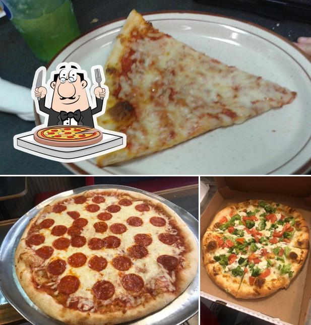 Smiley's Ristorante & Pizzeria in Massillon - Restaurant menu and reviews