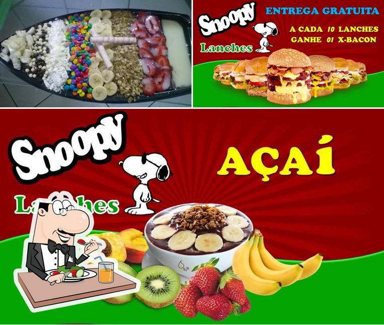 Platos en Snoopy Lanches