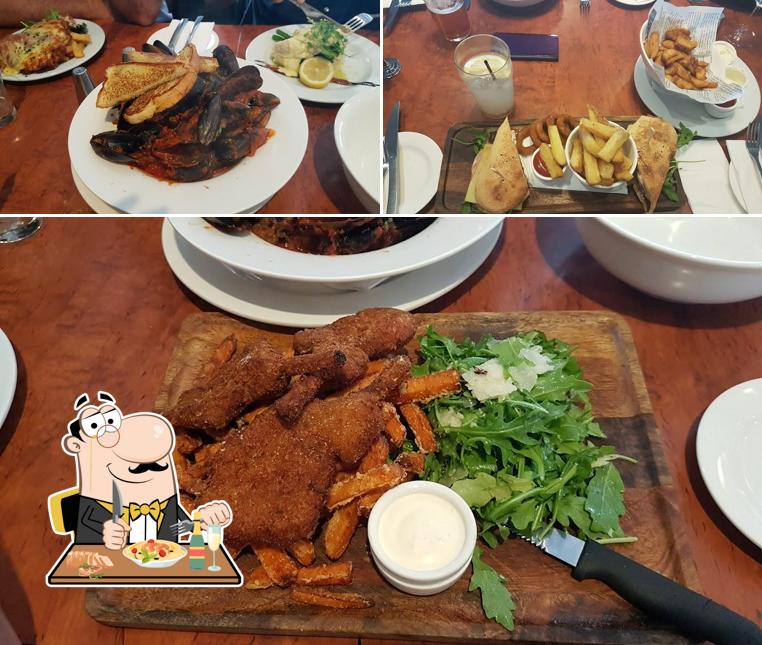 Kingsway Bar & Bistro in Darch Restaurant menu and reviews