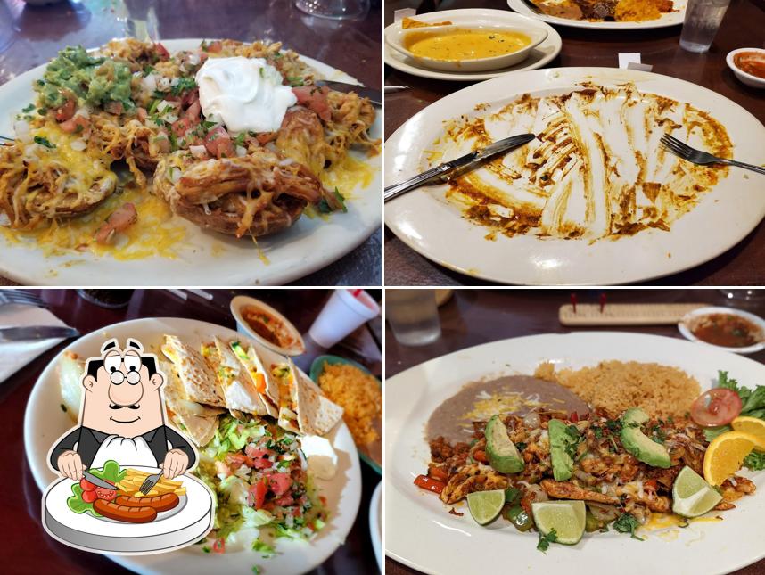 Pueblo Lindo in Meridian Restaurant menu and reviews