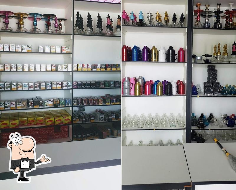 O interior do Hookah Shop