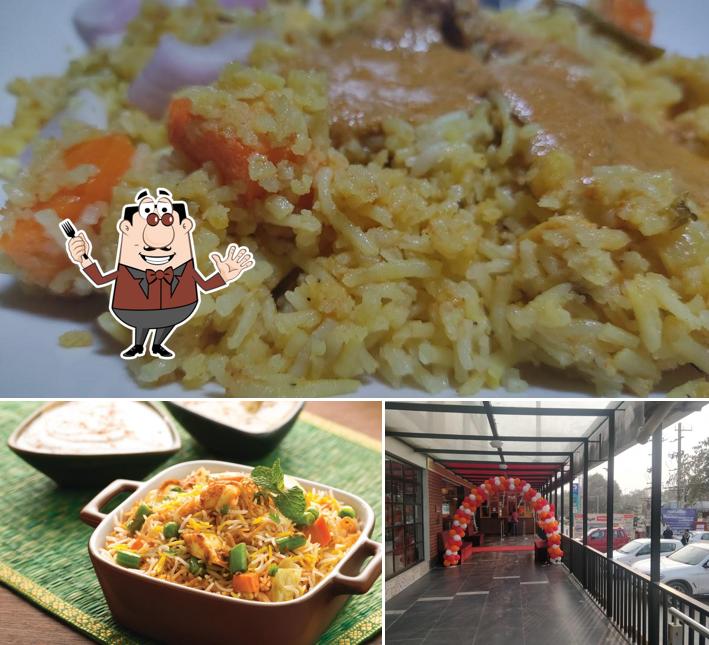 Among various things one can find food and exterior at Paradise Biryani Kompally