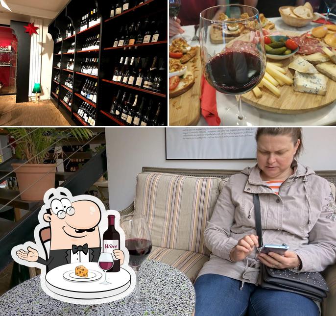 Il est fort sympathique de prendre un verre de vin à Le Buste et l'oreille - Bar à vin et Librairie