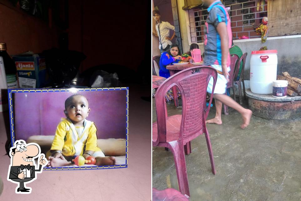 Look at this picture of T Tea Stall