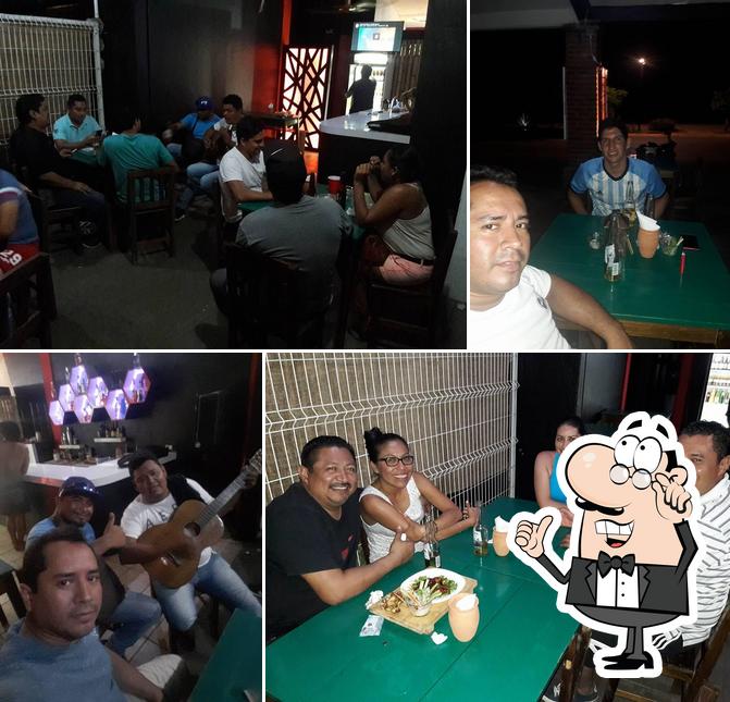 Picapiedra Sports+Wings pub & bar, Puerto Escondido, Fracc. Rinconada ...