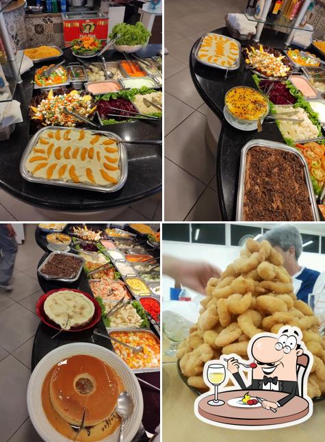 Comida em Espetinho de Ouro