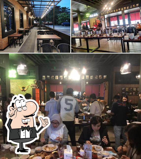 HOMEBASE BASILICA restaurant, Palembang Restaurant reviews