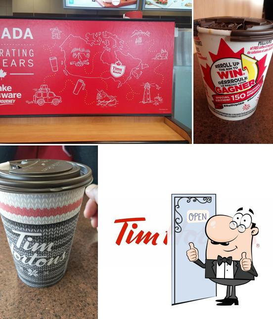 Regarder cette image de Tim Hortons