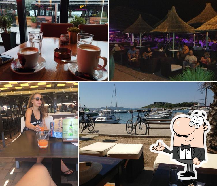 Dai un'occhiata agli interni di Joko Bar