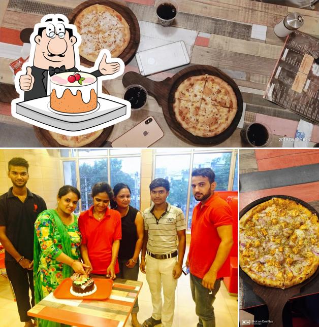 Look at the pic of Pizza Cafe