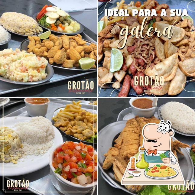 Comida em Bar e Restaurante Grotão