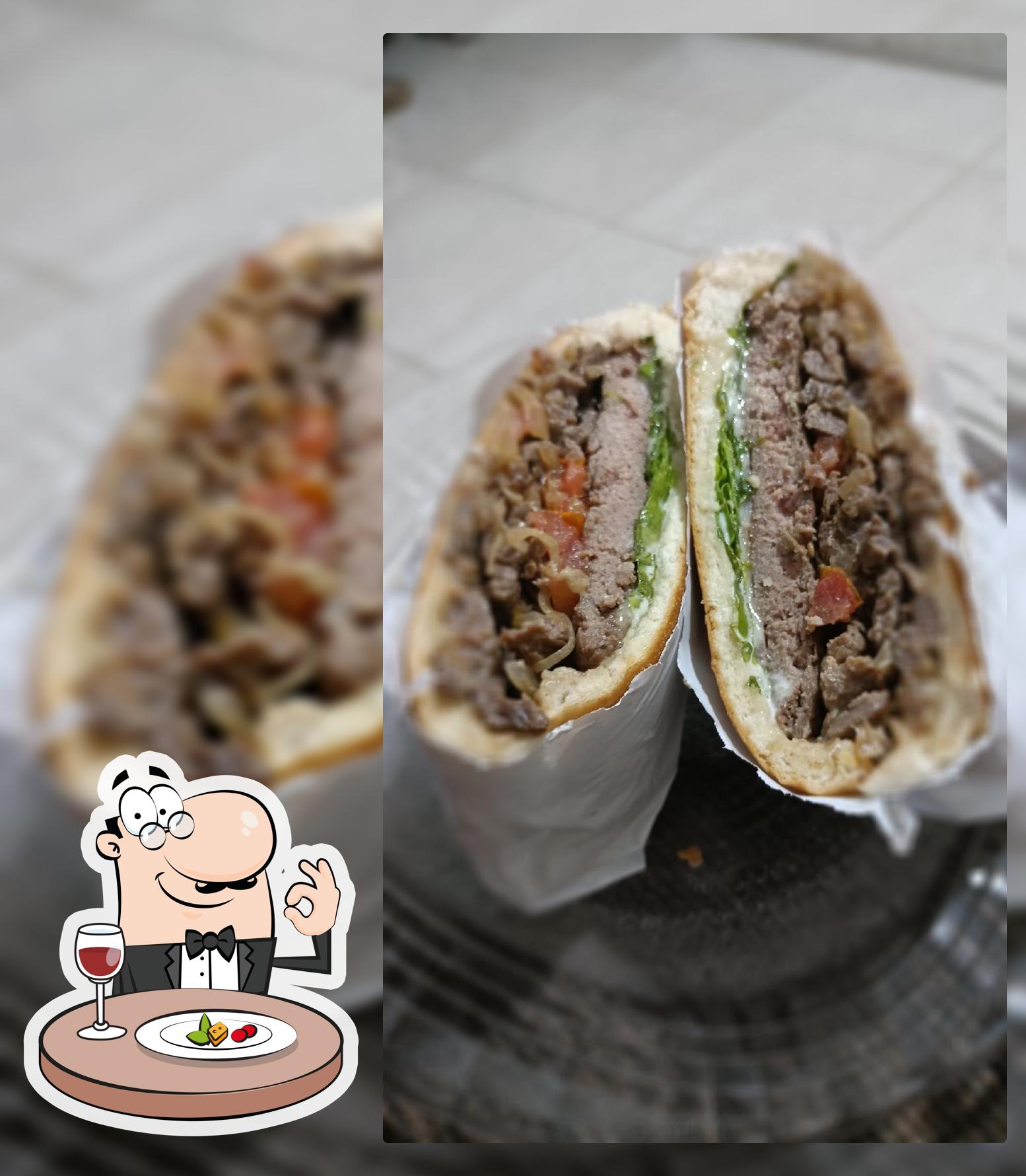 Hot Dogs e Burguers no Guaruja Maringa Lanches