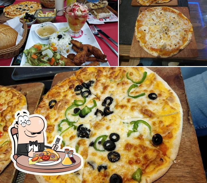 Choisissez des pizzas à Pizzeria Snack SanBurZa