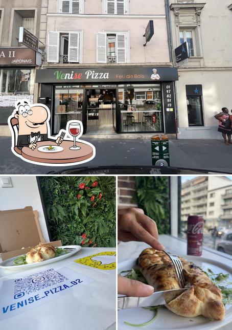 Voici l’image affichant la nourriture et intérieur sur Venise pizza feu de bois