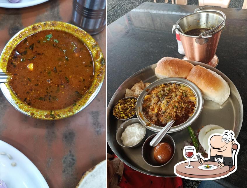 Food at Amol restaurant and lodging