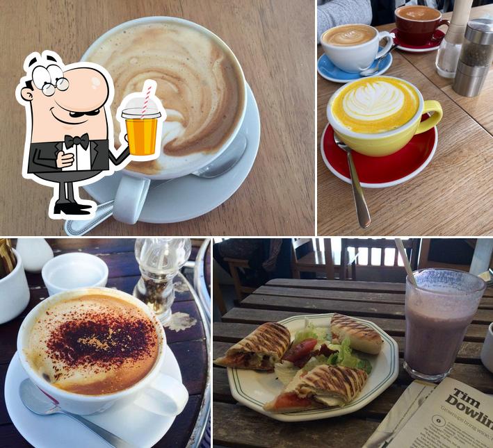 Cinnamon Village, 112 Fortess Rd in London Restaurant menu and reviews