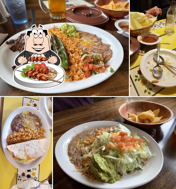 Los Caporales in Pacific City Restaurant menu and reviews