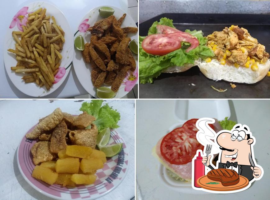 Experimente pratos de carne no Casa do Lanche