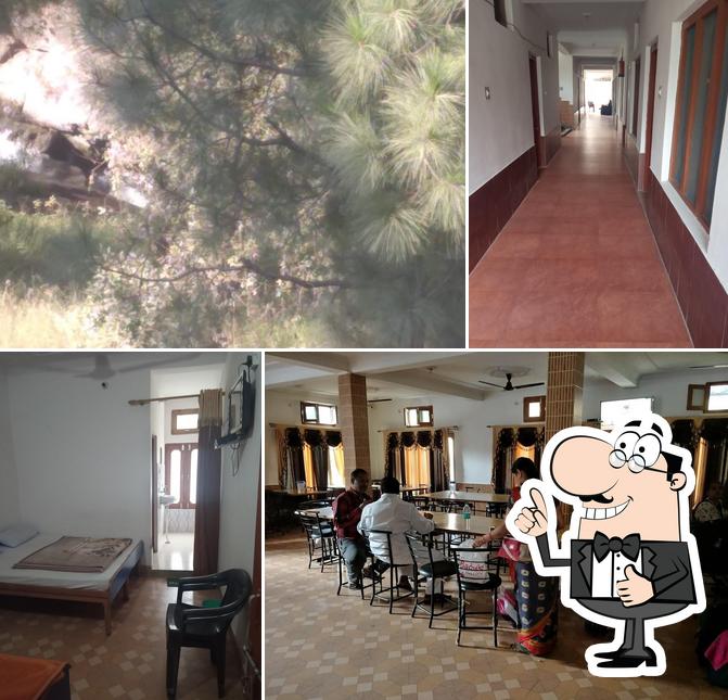 Raturi Annexe Hotel & Restaurant Barkot