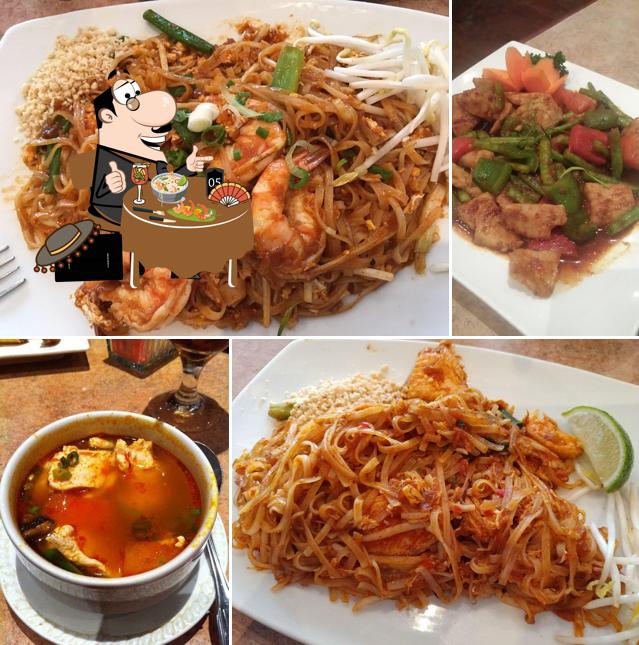 Еда в "Ploy Thai Cuisine"
